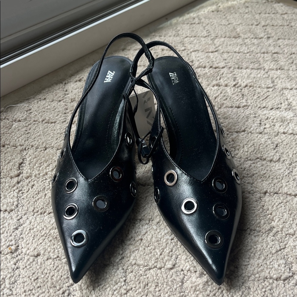 NWT Zara Black Pointed Slingback Heels with Grommet Accents
